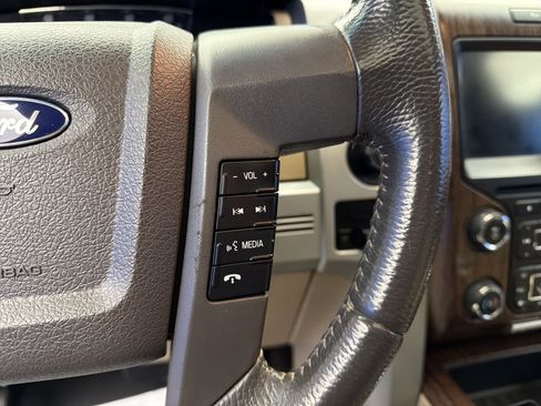 Used 2014 Ford F150 Lariat w/ Equipment Group 502A Luxury image 17