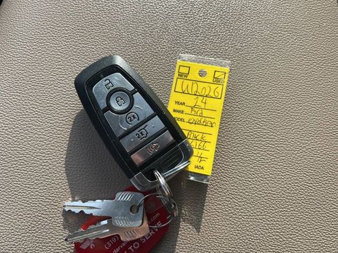 Used 2024 Ford Expedition Max Limited image 27