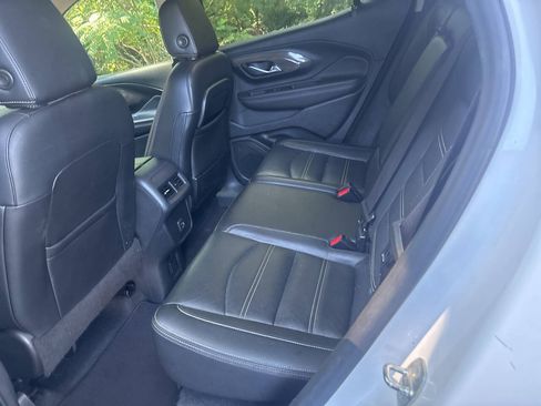 Used 2022 GMC Terrain Denali AWD/4WD image 11