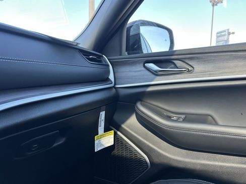 New 2026 Jeep Grand Cherokee Limited image 23