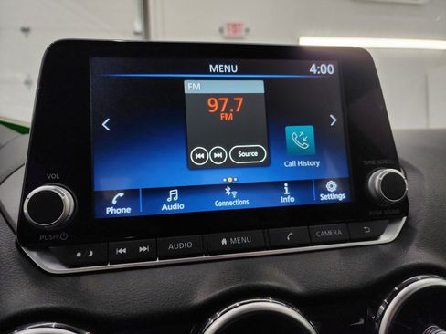 Used 2023 Nissan Sentra SV image 43