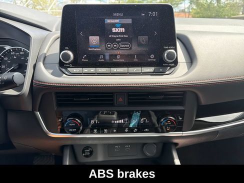 Used 2026 Nissan Rogue SV AWD/4WD image 21