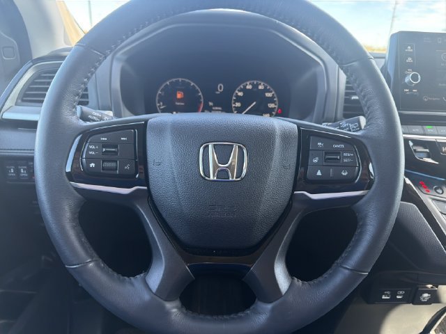 Used 2025 Honda Odyssey Touring image 32