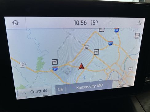 Used 2021 Ford Explorer XLT w/ Equipment Group 202A image 16