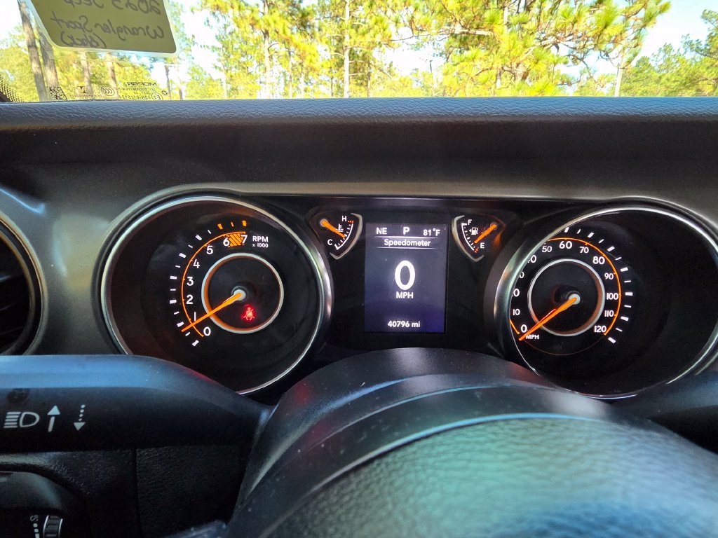 Used 2023 Jeep Wrangler Unlimited Sport AWD/4WD image 35