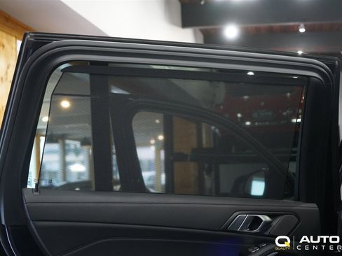 Used 2023 BMW X7 xDrive40i image 14