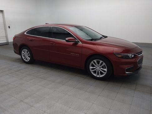 Used 2018 Chevrolet Malibu LT FWD image 11