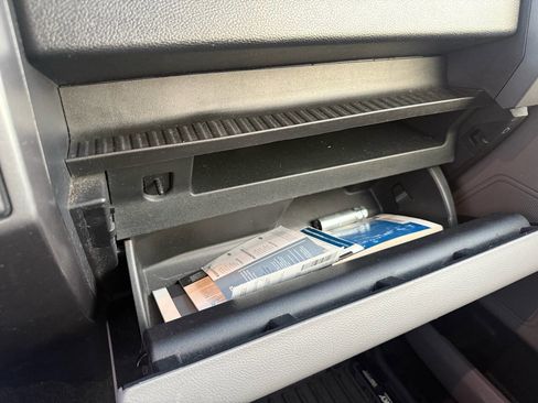 Used 2016 Ford F150 XLT image 48