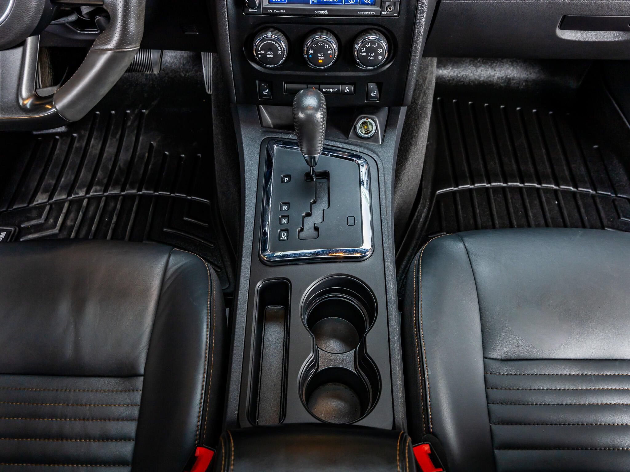 Used 2014 Dodge Challenger R/T RWD image 22
