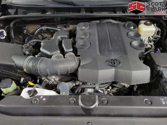 Used 2020 Toyota 4Runner TRD Off-Road AWD/4WD image 12