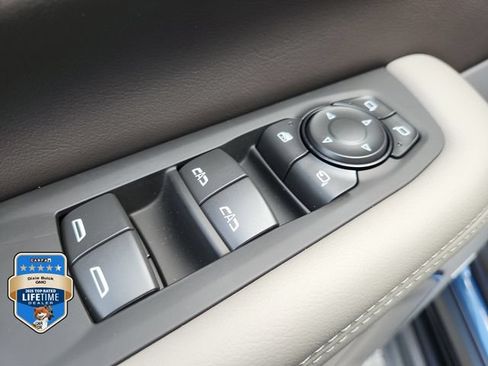 New 2026 GMC Yukon XL Elevation AWD/4WD image 21
