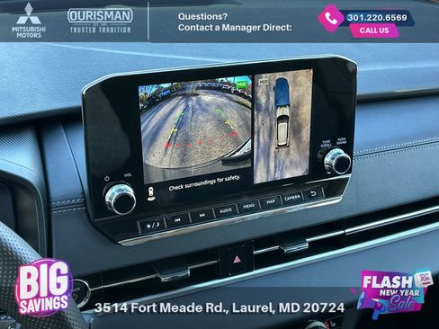 New 2025 Mitsubishi Outlander SE image 12