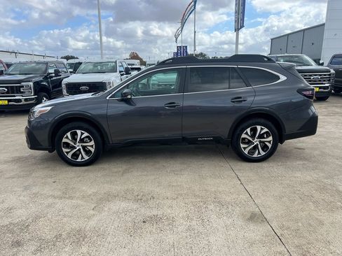 Used 2020 Subaru Outback Limited w/ Popular Package #2 image 6