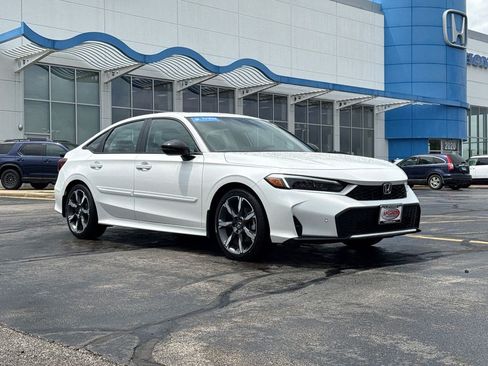 Used 2026 Honda Civic Sport Touring image 3