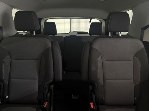 Used 2019 Chevrolet Traverse LT FWD image 32