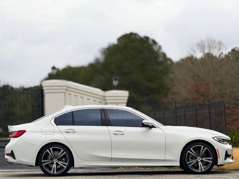 Used 2020 BMW 330i Sedan w/ Convenience Package image 6