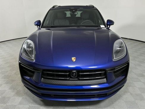 Used 2026 Porsche Macan AWD/4WD image 36