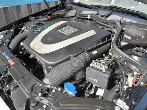 Used 2009 Mercedes-Benz CLK 350 Cabriolet image 20