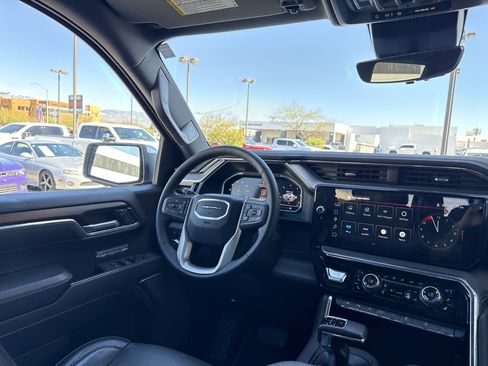 Used 2025 GMC Sierra 1500 Denali w/ Denali Reserve Package image 24