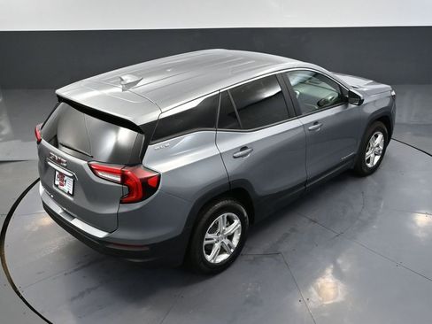 Used 2024 GMC Terrain SLE image 55