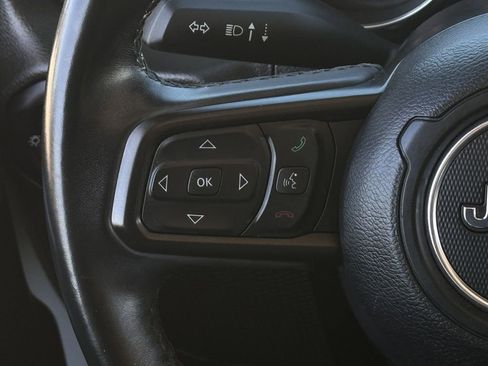 Used 2022 Jeep Wrangler Unlimited Sport image 15