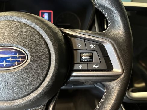 Used 2022 Subaru Outback Limited AWD/4WD image 12