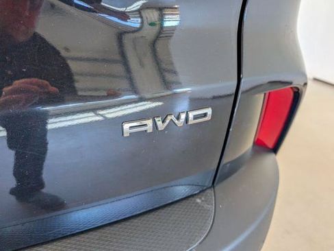 Certified 2024 Ford Escape Platinum AWD/4WD image 35