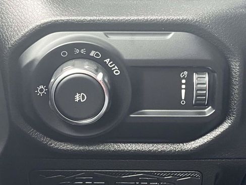 Used 2024 Jeep Wrangler Sport AWD/4WD image 30
