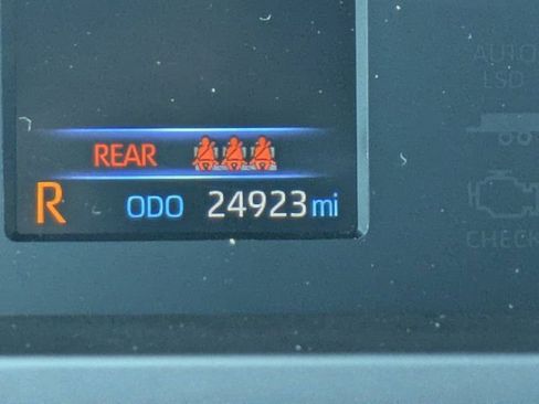 Used 2025 Toyota Tundra SR5 AWD/4WD image 24