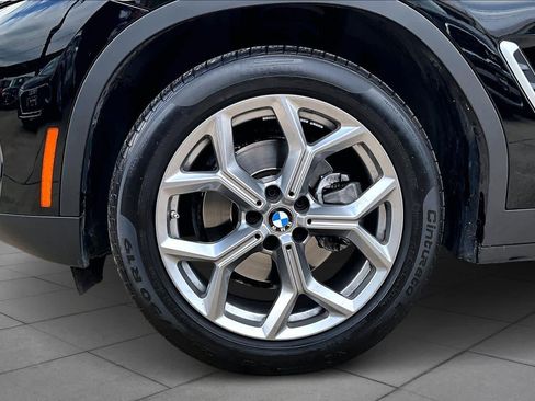 Used 2023 BMW X4 xDrive30i w/ Premium Package image 10