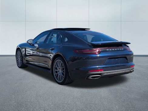 Used 2017 Porsche Panamera 4 w/ Premium Package image 5