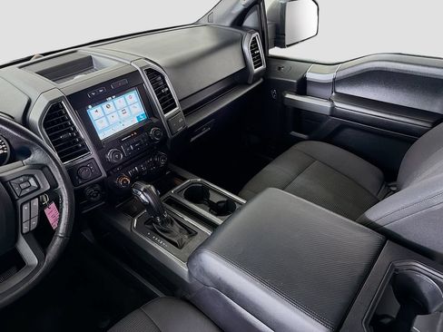 Used 2016 Ford F150 XLT w/ Equipment Group 302A Luxury AWD/4WD image 26