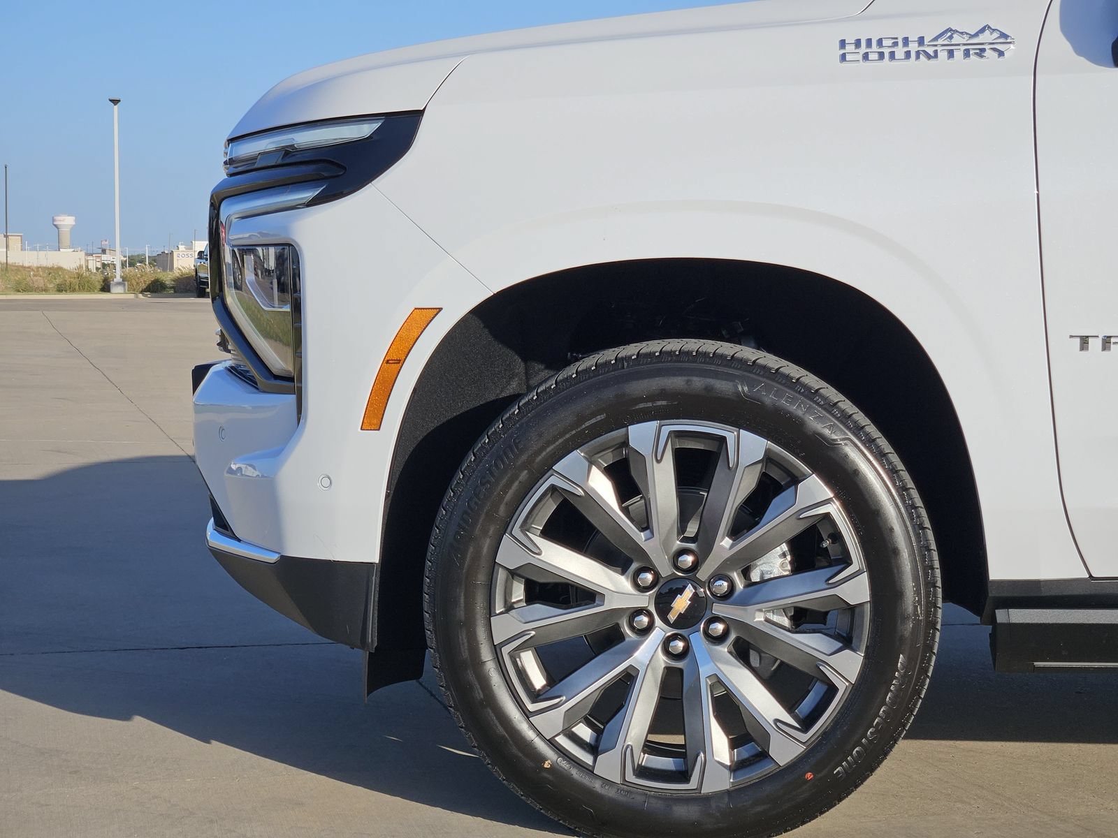New 2026 Chevrolet Tahoe High Country AWD/4WD image 11