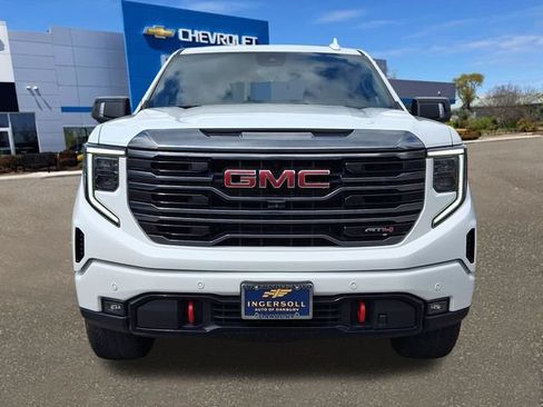 Used 2024 GMC Sierra 1500 AT4 w/ Technology Package AWD/4WD image 24