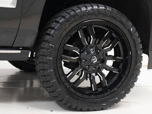 Used 2020 Cadillac Escalade Premium Luxury image 80