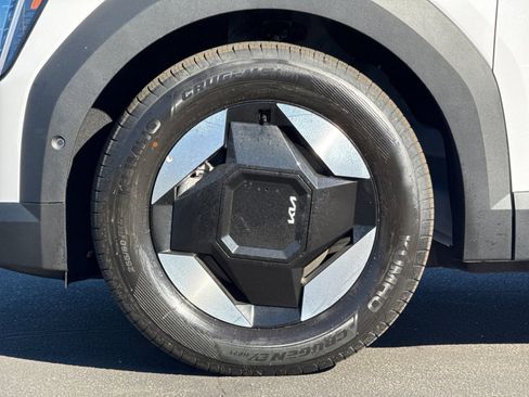 New 2026 Kia EV9 Wind image 34