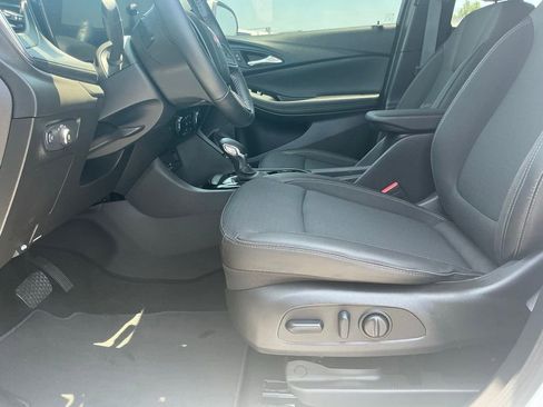 Used 2025 Buick Encore GX Preferred w/ Comfort Package FWD image 22