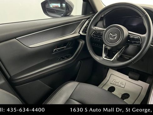 Certified 2025 MAZDA CX-70 Plug-In Hybrid w/ Premium Pkg image 11