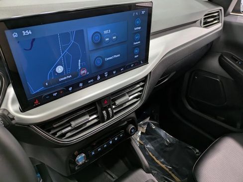 Used 2024 Ford Escape Platinum image 11