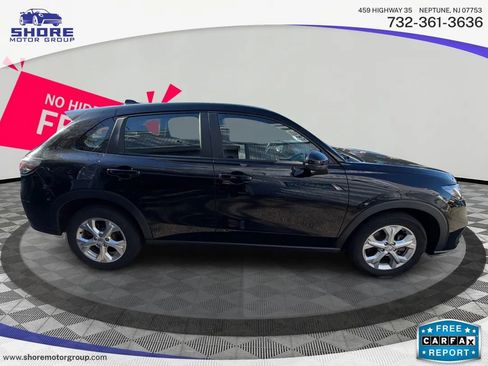 Used 2023 Honda HR-V LX image 9