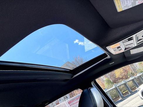 Used 2023 Toyota Tacoma TRD Off-Road w/ TRD Premium Off Road Package image 21