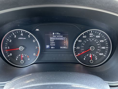 Used 2020 Kia Sportage LX FWD image 27