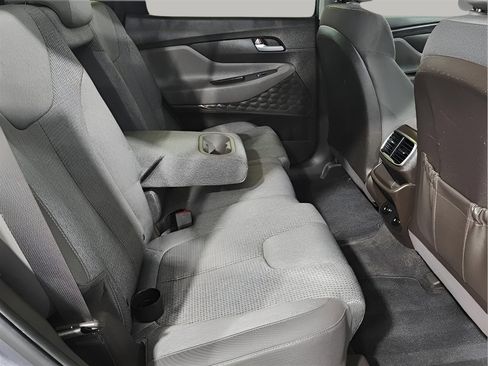 Used 2019 Hyundai Santa Fe SEL image 26