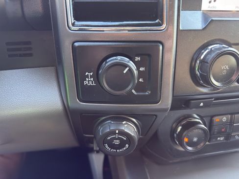 Used 2018 Ford F150 XLT w/ Equipment Group 302A Luxury image 22