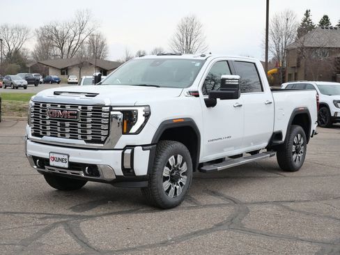 New 2026 GMC Sierra 3500 Denali w/ Denali Reserve Package AWD/4WD image 5