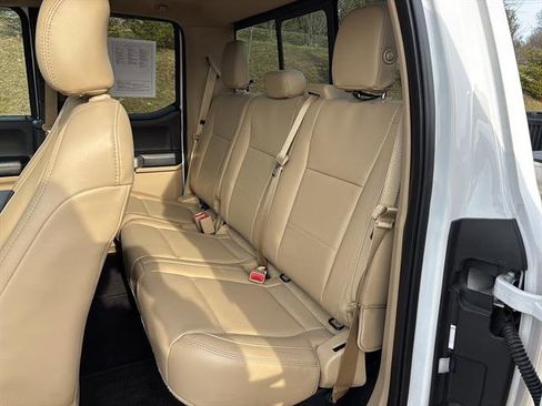 Used 2015 Ford F150 Lariat w/ Equipment Group 502A Luxury image 16