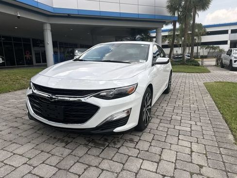Used 2023 Chevrolet Malibu RS FWD image 20
