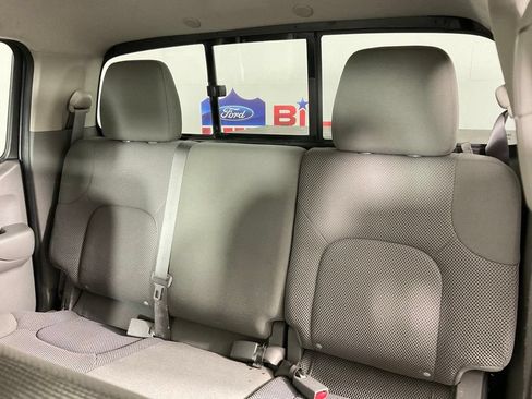 Used 2019 Nissan Frontier SV RWD image 16