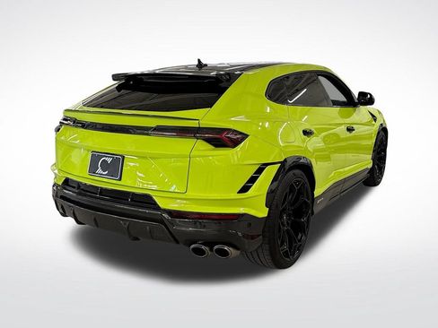 Used 2023 Lamborghini Urus Performante AWD/4WD image 5