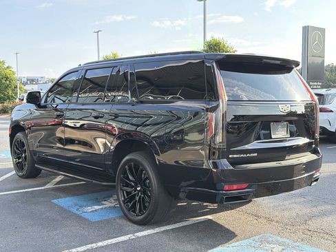 Used 2023 Cadillac Escalade ESV Premium Luxury w/ LPO, Floor Liner Package AWD/4WD image 5